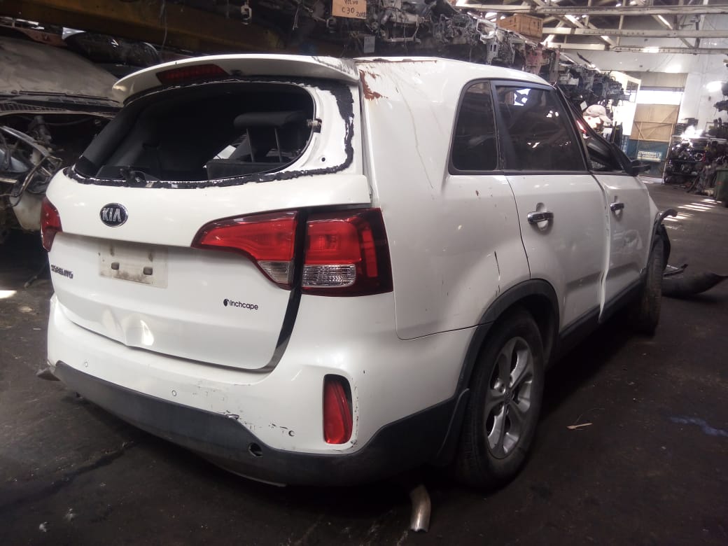  Kia SORENTO 2014    EN DESARME